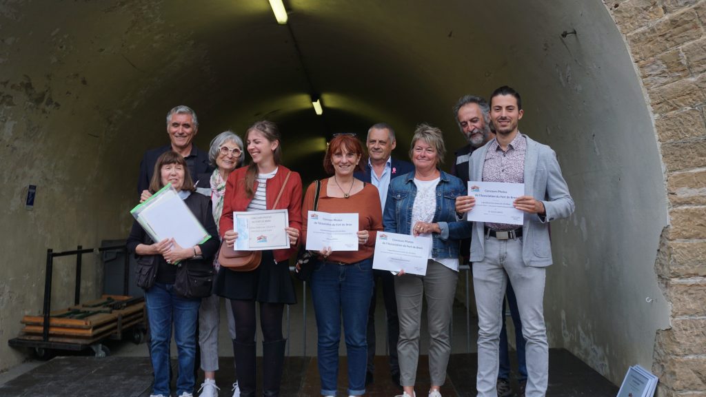 La remise des "prix du concours photos 2021 de l'Association du Fort de Bron.
